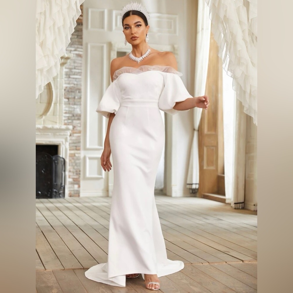 Off the shoulder mermaid wedding dress. Size XL(12)